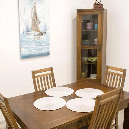 Апартаменти White Orchid