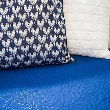 White Orchid * Пула