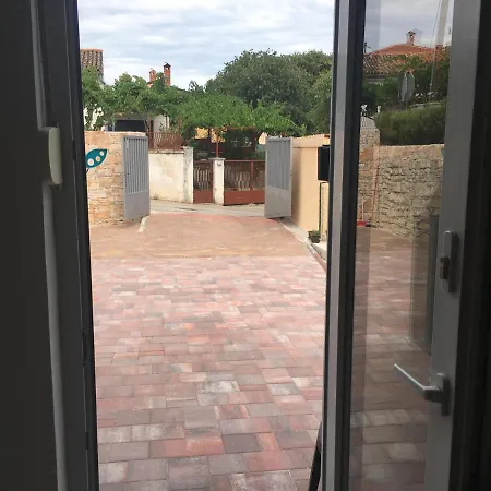 White Orchid Lägenhet Pula