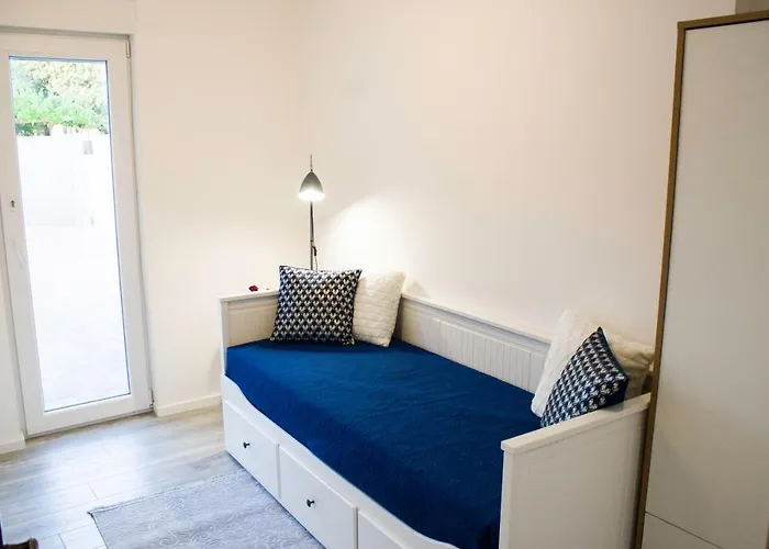 Apartment White Orchid *