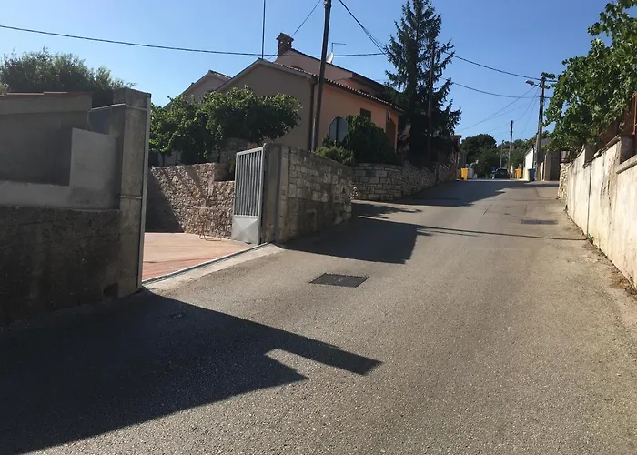 White Orchid Lägenhet *